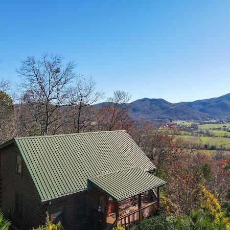 Gorgeous View. Hot Tub. Privacy. Fireplace. Pool & Fishing Access! Севьервилл Экстерьер фото