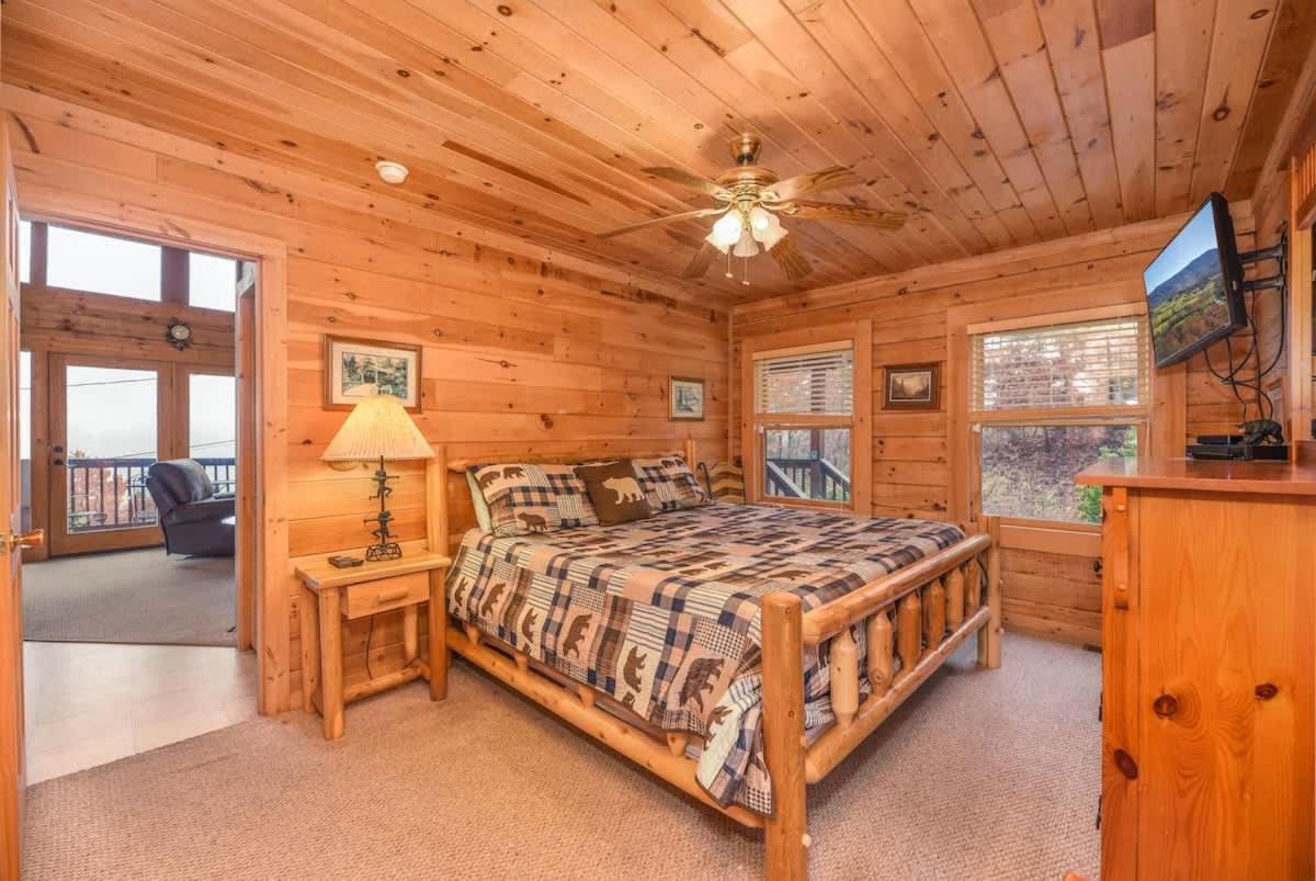 Gorgeous View. Hot Tub. Privacy. Fireplace. Pool & Fishing Access! Севьервилл Экстерьер фото